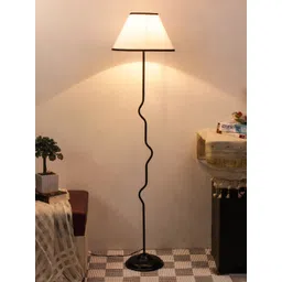 Devansh White & Black Traditional Club Lamp with Shade-picture-47
