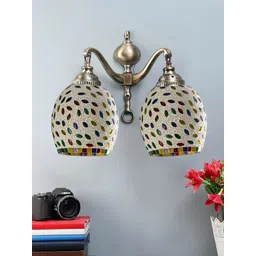 Devansh White & Green Textured Metal Traditional Wall Lamp image 2