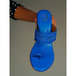 Dhaga Women Perforations Sneakers-picture-35