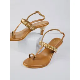 Dhaga Women Tan Brown Kitten Heel Kolhapuri Sandals-picture-40