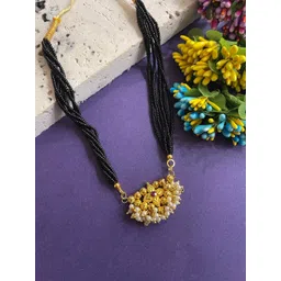 Digital Dress Room Gold-Plated Stone-Studded & Beaded Maharashtrian Short Thushi Mangalsutra-picture-25