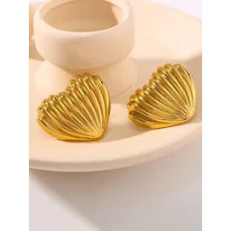 DIVASTRI Heart Shaped Studs Earrings-picture-25