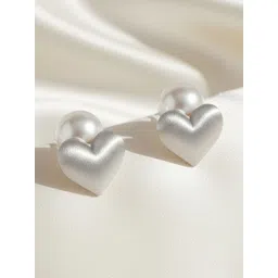 DIVASTRI Heart Shaped Studs Earrings image 1
