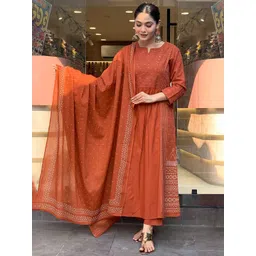 DIVASTRI Women Bandhani Printed Regular Anarkali Kurta & Palazzos With Dupatta-picture-22