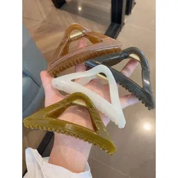 DIVASTRI Women Set of 4 Claw Clip-picture-10