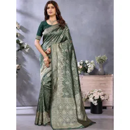 DIVASTRI Woven Design Zari Silk Blend Banarasi Saree-picture-27