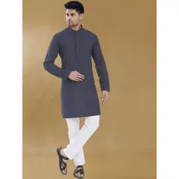 DIVISIVE Men Embroidered Thread Work Kurta-picture-40