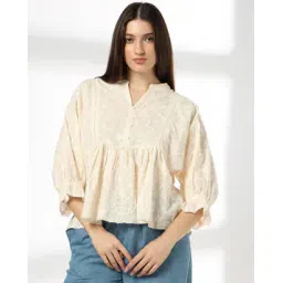 dnmx Women Embroidered Y Notch Fitted Peplum Top-picture-34