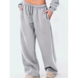 dockstreet Women Solid Grey Track Pants image 4