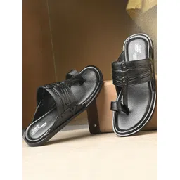 DODA Men Solid One Toe Kolhapuri Flats-picture-15