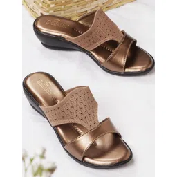 Dollphin Embellished Leather Wedge Sandals-picture-31