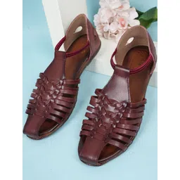 Dollphin Women Maroon Gladiator Flats-picture-21