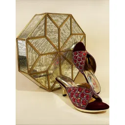 Dollphin Women Maroon Heels-picture-19