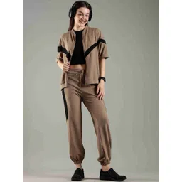 DOMIN8 Women Colourblocked Lightweight Training or Gym Sporty Jacket-picture-37