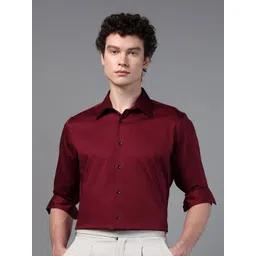 DON VINO Men Comfort Cutaway Collar Solid Cotton Slim Fit Formal Shirt-picture-14