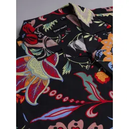 DON VINO Men Cuban Collar Floral Printed Slim Fit Casual Shirt image 2