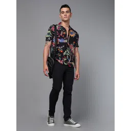 DON VINO Men Cuban Collar Floral Printed Slim Fit Casual Shirt image 5