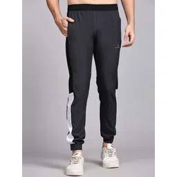 Dpassion Men Colourblocked Rapid-Dry Mid-Rise Joggers-picture-20