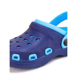 DRACKFOOT Men Casual Clogs image 3