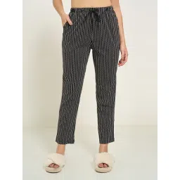 Dreamz By Pantaloons Black Regular Fit Printed Pyjamas-picture-24