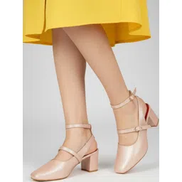 DressBerry Block Sandals with Buckles-picture-26