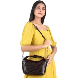 DressBerry Brown Textured PU Oversized Swagger Handheld Bag-image-22