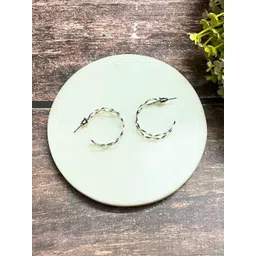 DressBerry Circular Half Hoop Earrings-picture-20