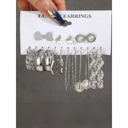 DressBerry Circular Hoop Earrings image 2