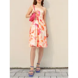 DressBerry Colour Splash Printed Smocked A-line Dress-picture-12