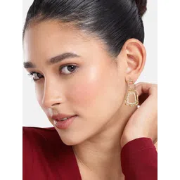 DressBerry Contemporary Drop Earrings-picture-36