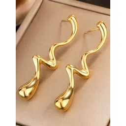 DressBerry Geometric Studs Earrings-picture-12