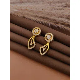 DressBerry Geometric Studs Earrings image 5