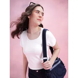 DressBerry Round Neck Regular Fit T-shirt-picture-21