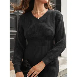 DressBerry Self Design V Neck Bodycon Dress image 2