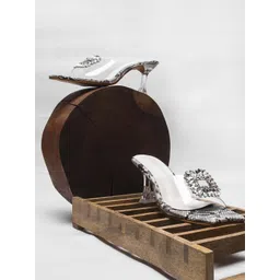 DressBerry White Embellished Open Toe Block Heels-picture-37