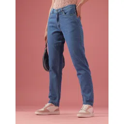 DressBerry Women Boyfriend Fit High-Rise Light Fade Stretchable Jeans-picture-31