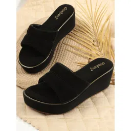 DressBerry Women Embellished Platform Sandals-picture-10