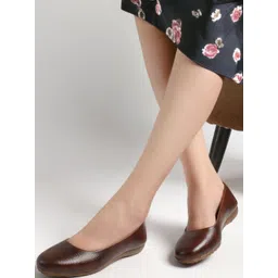 DressBerry Women Leather Mojaris Flats image 1