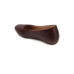 DressBerry Women Leather Mojaris Flats image 5
