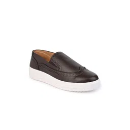 DressBerry Women Textured Slip-On Sneakers-image-29