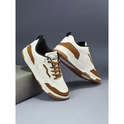 Duke Men Colourblocked Sneakers-picture-23