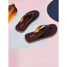 Duke Men Printed Thong Flip-Flops-picture-39