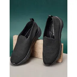 Duke Women's Black Running Shoes-picture-31