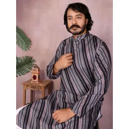 DVILLA Men Black Cotton Kurtas image 3