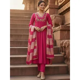 DWIJA FASHION Women Ethnic Motifs Embroidered Empire Thread Work Kurta with Trousers & With Dupatta-picture-18