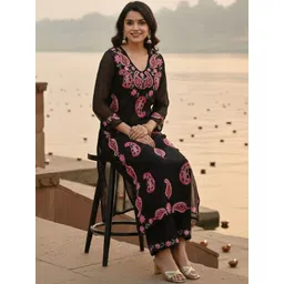 DWIJA FASHION Women Ethnic Motifs Embroidered Regular Thread Work Kurta with Trousers-picture-31
