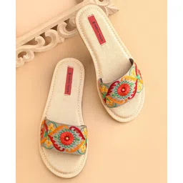 Earthy Touch Premium Slip On Ethnic Sandal - Beige Green-picture-26