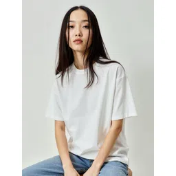 Echolope Round Neck Drop-Shoulder Sleeves Cotton Oversized T-shirt image 2