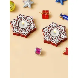 eCraftIndia Red & White 2 Pieces Floral Design Decorative Wooden Tea Light Candle Holder-picture-26
