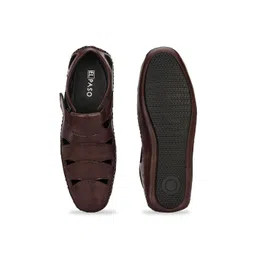 El Paso Men Textured Ethnic Shoe-Style Sandals image 3